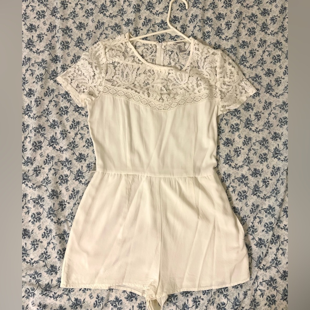 Forever 21 White Lace-Top Romper